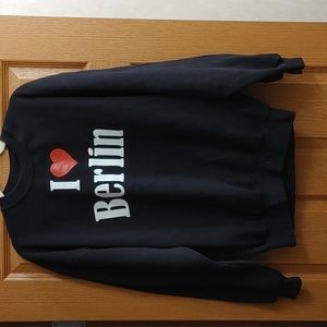 XL sweatshirt